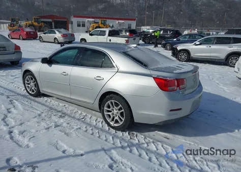 2015 Chevrolet Malibu 1Lt из США, поврежденный, VIN 1G11C5SL5FF303936